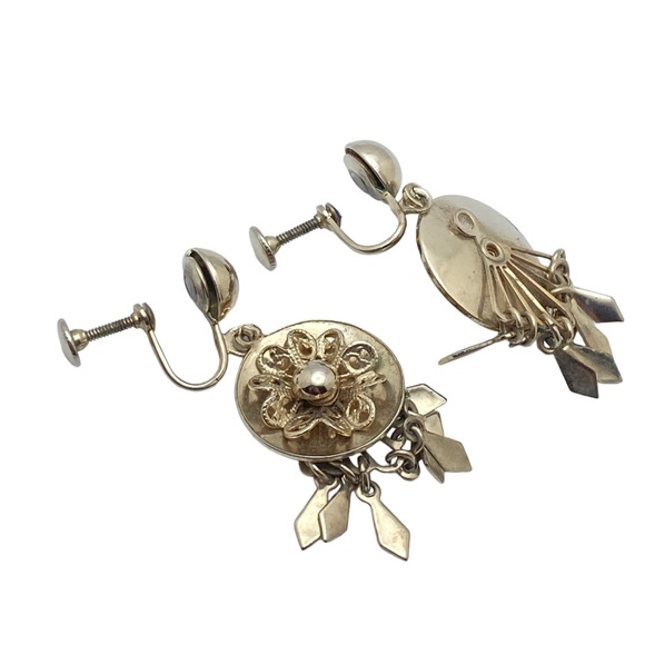 Vintage Floral Filigree Dangle Screw-Back Earrings Gold-Tone - Picture 8 of 9